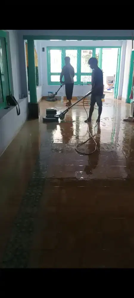 Melayani Poles Lantai Segala Jenis