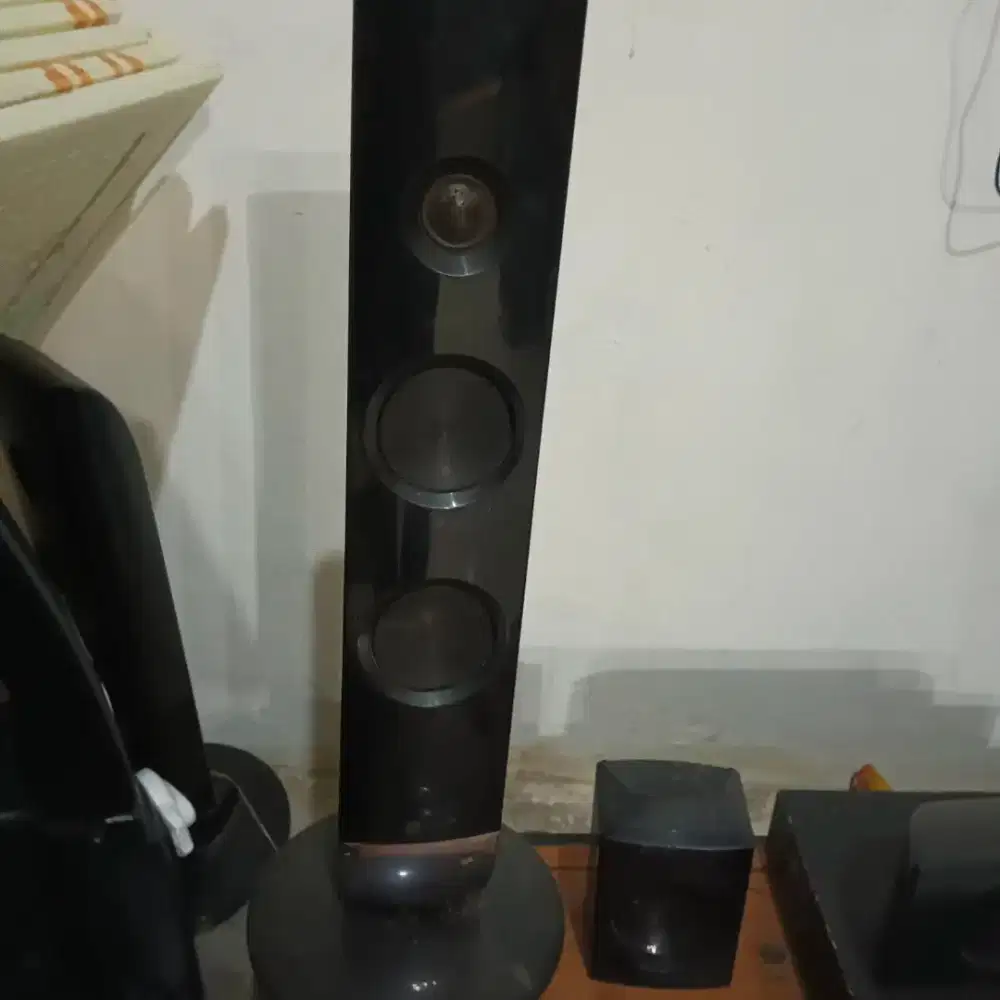 speaker exs home theater LG 2 set