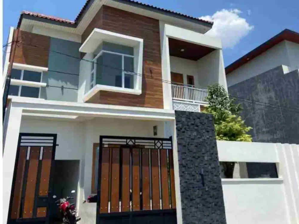 Dijual Rumah Super Strategis Mojolaban,Sukoharjo Luas 250m2