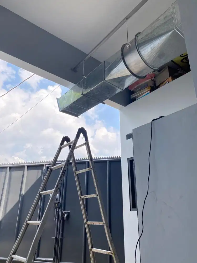 Instalasi ducting kicthen hood dan gass