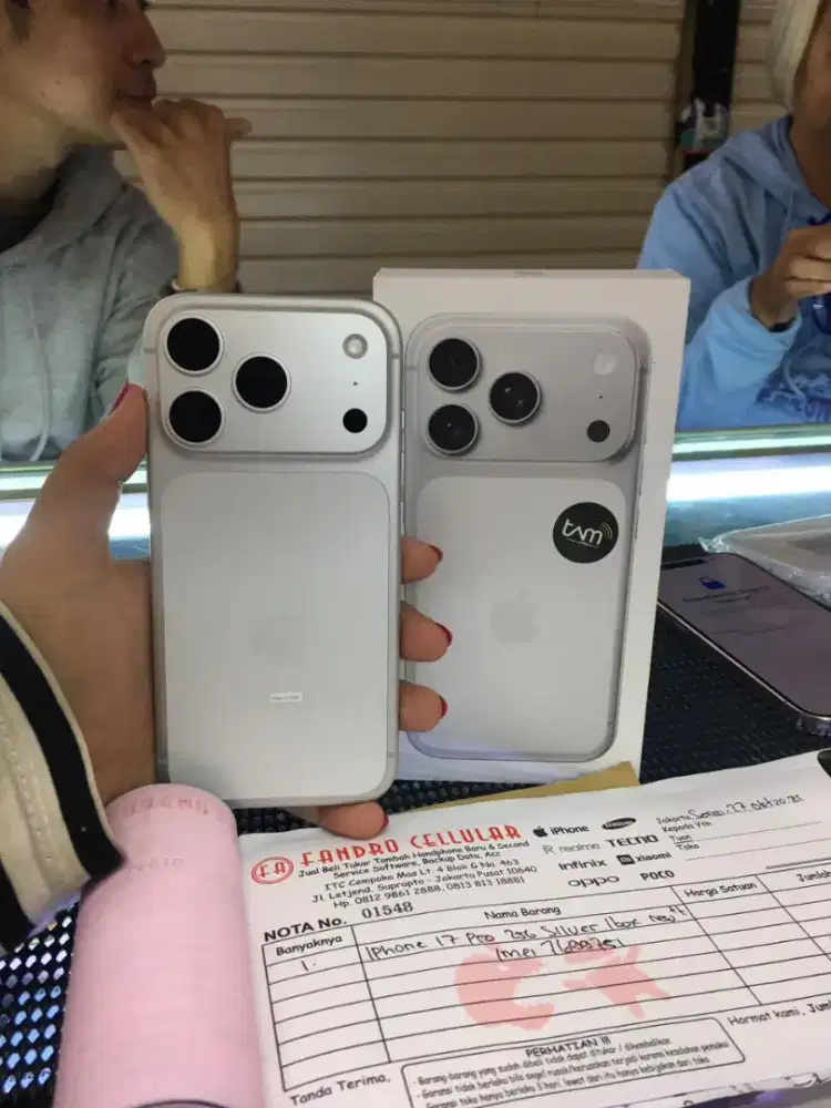 BNIB iPhone 17 pro 256 iBox paa