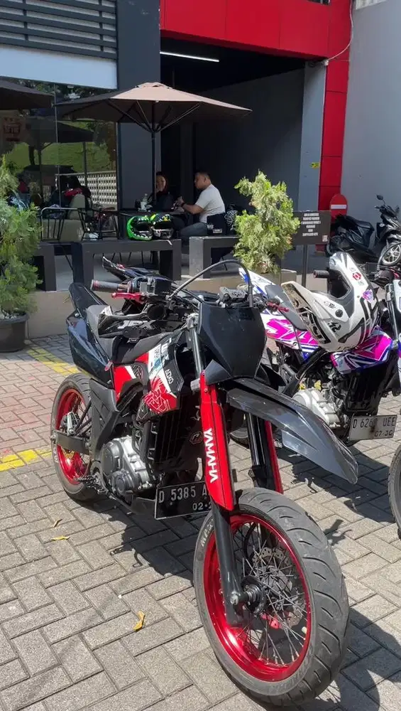 FS SUPERMOTO WR 155 R