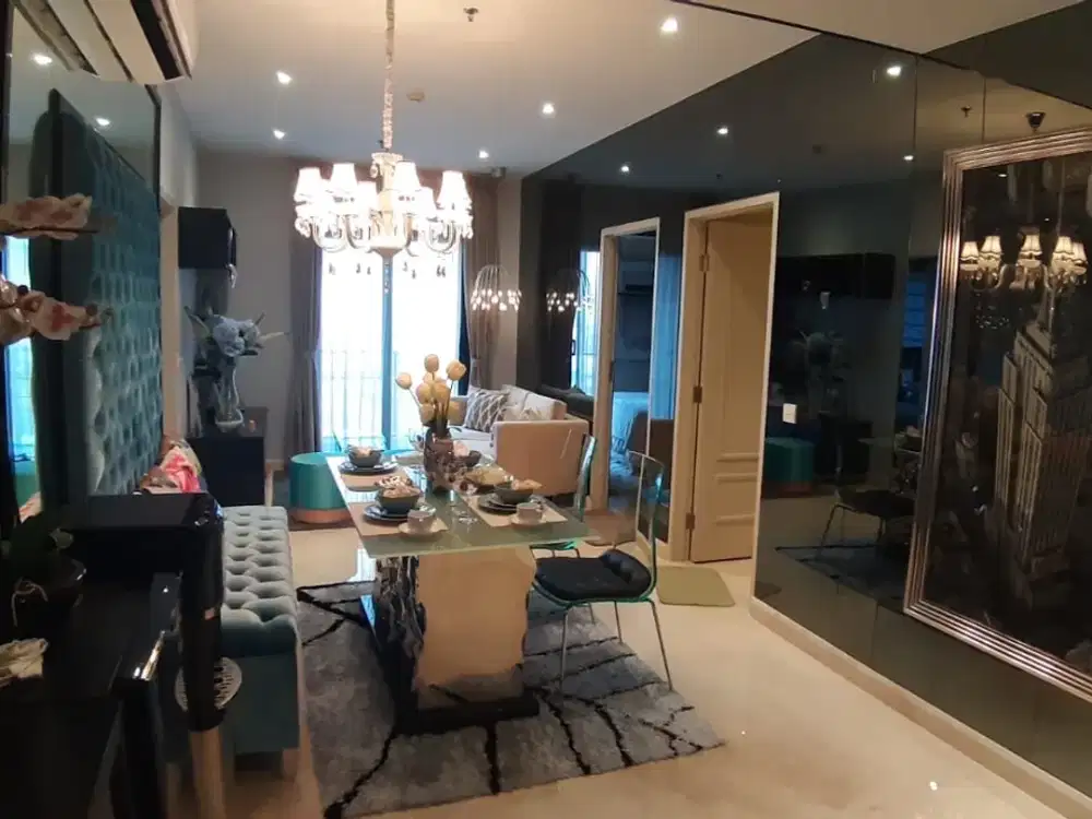 the peak tunjungan plaza