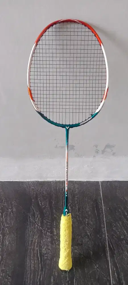 Raket victor bravesword