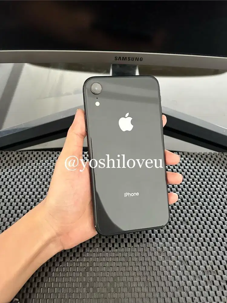 iPhone XR 64 GB ALL OPERATOR