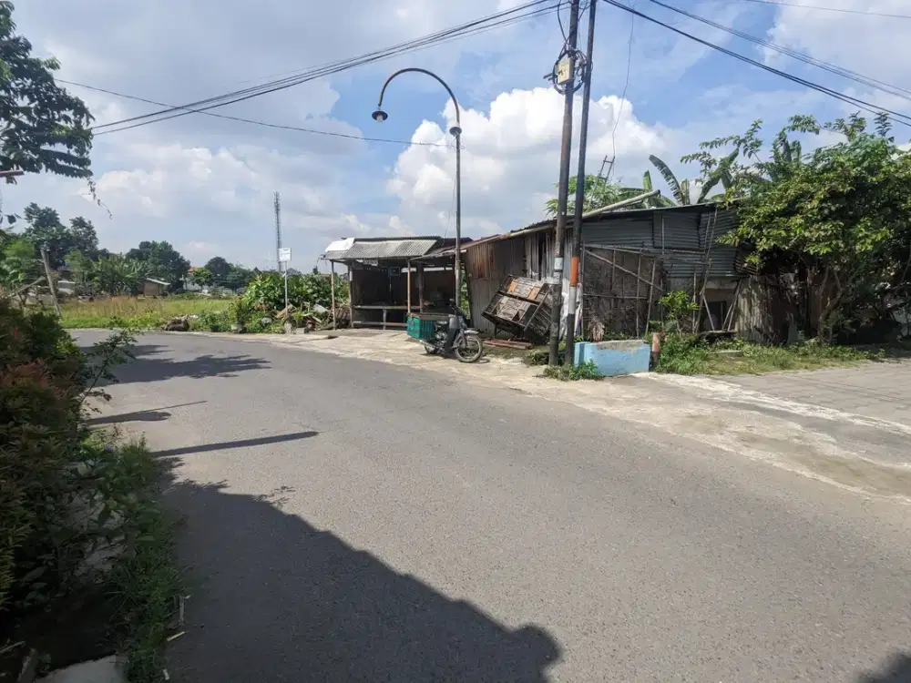 Legalitas SHM Tanah Dekat Mirota Godean Sleman