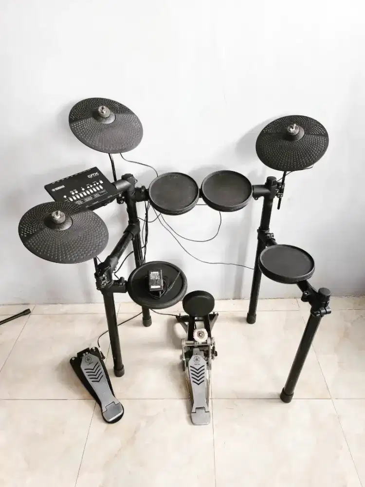 Yamaha DTX 452K Drum Elektrik