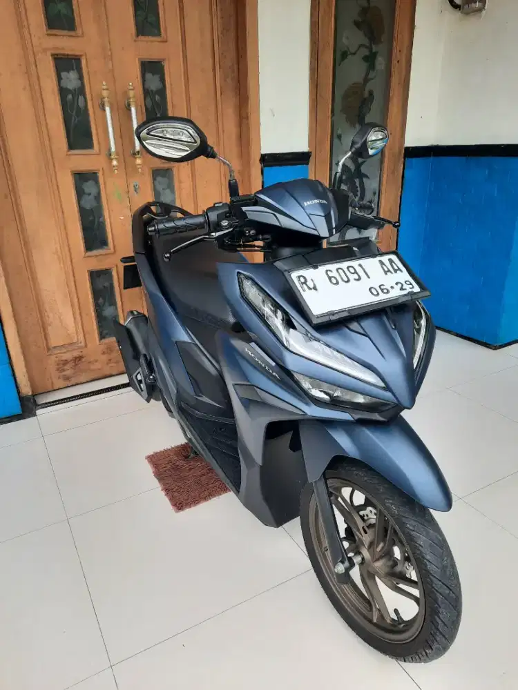 Vario 125 2024 cbs iss