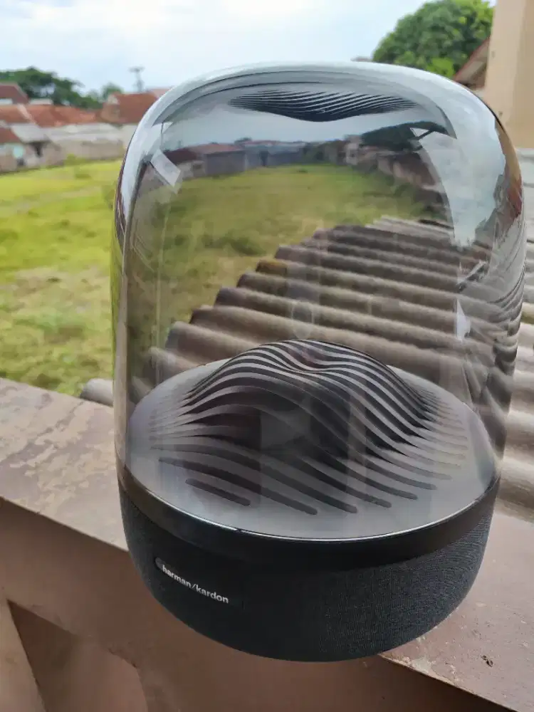 Harman Kardon aura studio 3