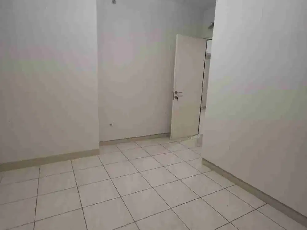 Dijual Unit 3 Kamar Springlake Apartemen Summarecon Bekasi