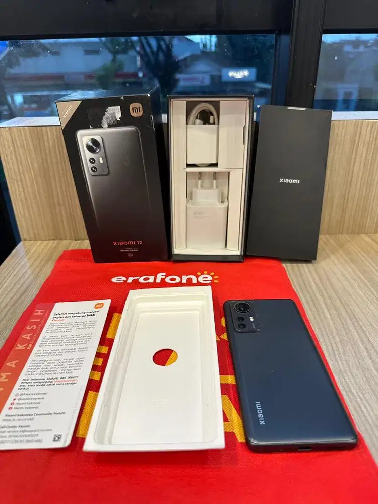 XIAOMI 12 5G 256GB Fullset mulus