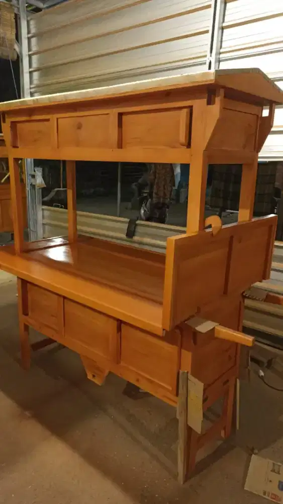 Gerobak Angkringan jg Melayani Pesanan Grobak Bakso Mie Bubur Sate dlL