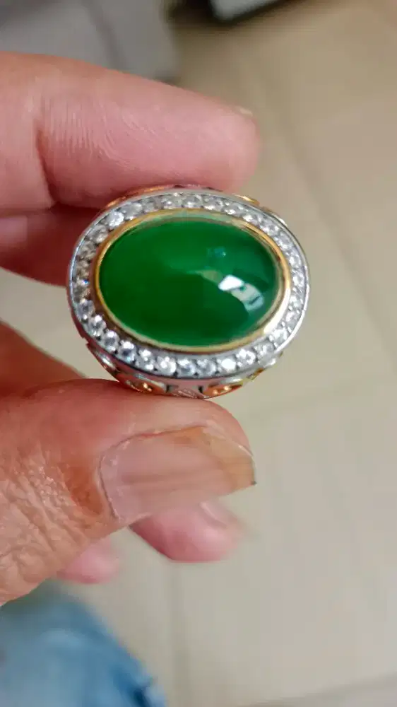 Cincin batu Calcedony/hijau garut