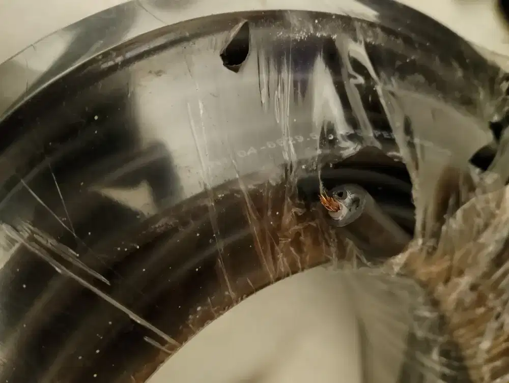 Jual kabel listrik isi tiga panjang' 50 meter blom di apa apain