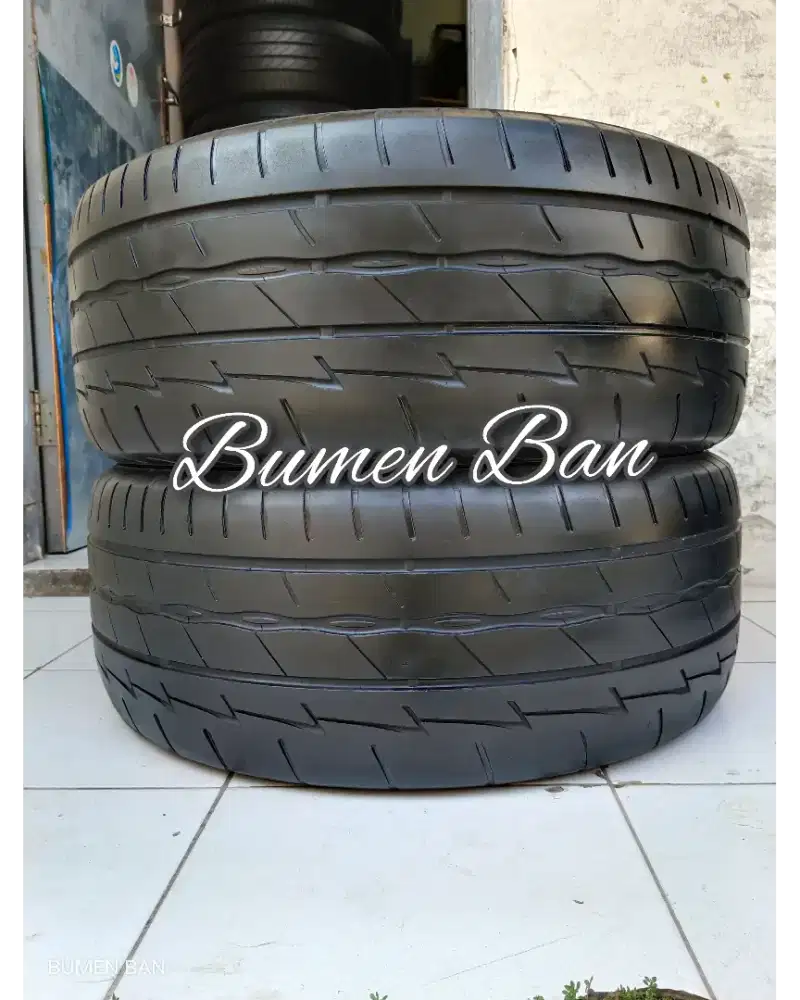 Ban 235 50 R18 Bridgestone Potenza Adrenalin RE003