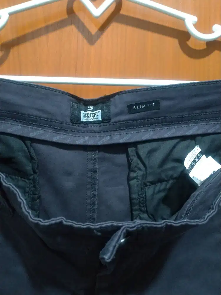 Celana Chinos Scotch Abu