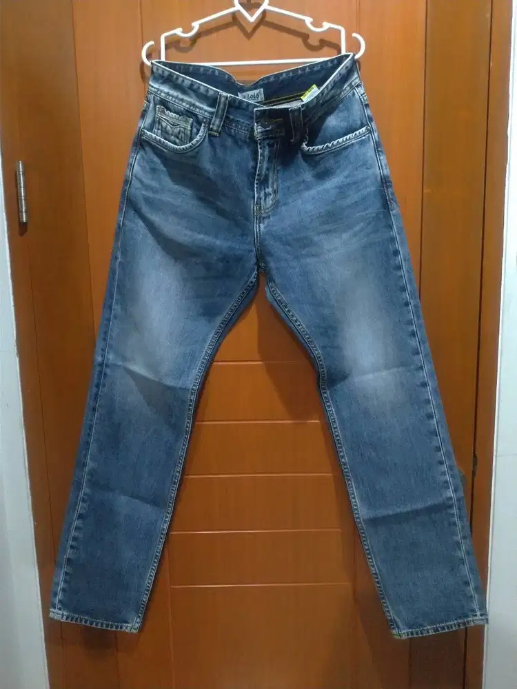 Celana Jeans Lois 32
