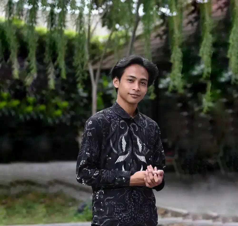 Ilham 23 th pengalaman 5 thn berbagai bidang