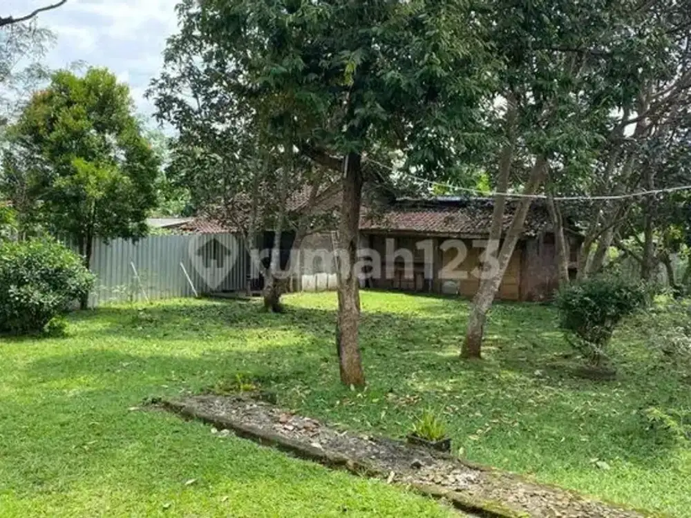 Dijual Tanah bonus  Rumah Jadul Heritage