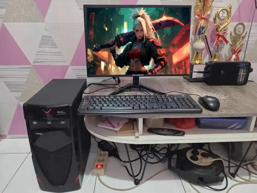 PC GAMING DESIGN + LCD + RAM 8 GB + VGA 1 GB + HD 500 GB + GAMES APP