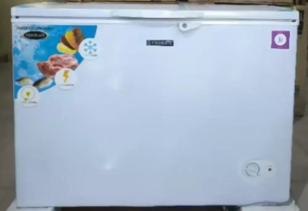 Freezer bekas rasa baru