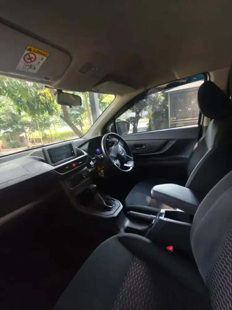 Dijual Mobil Simpanan Avanza