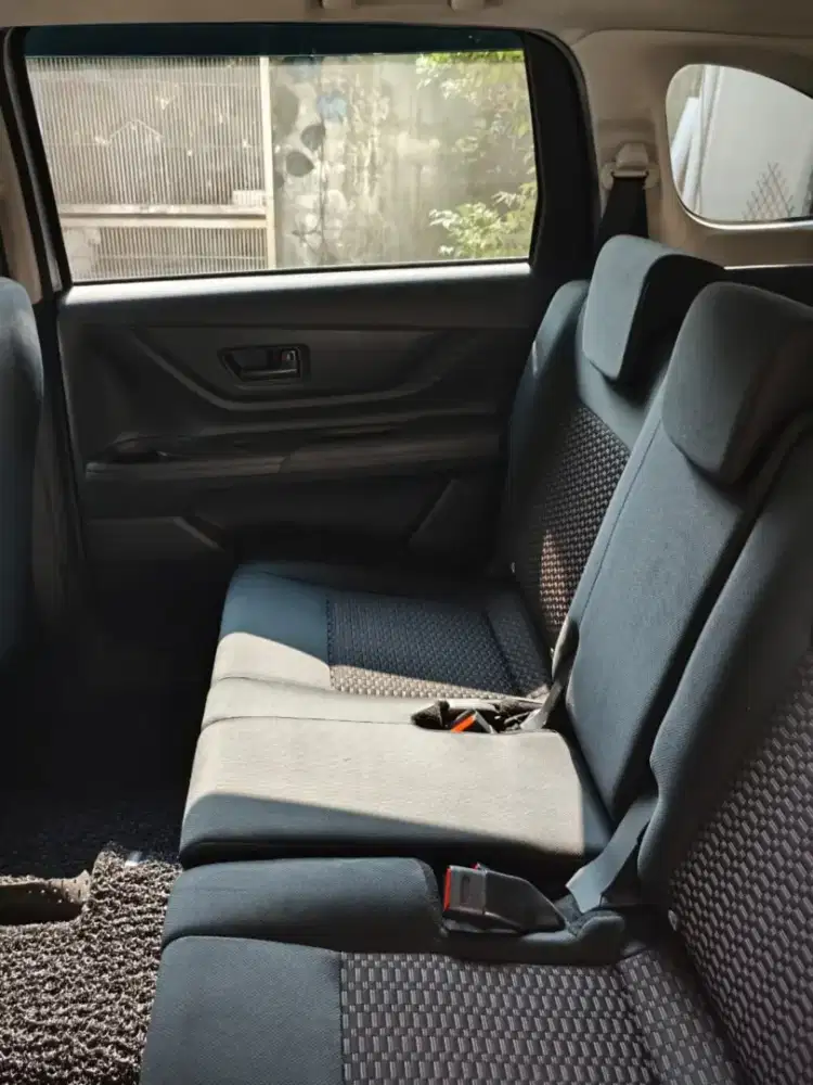 Dijual Mobil Simpanan Avanza