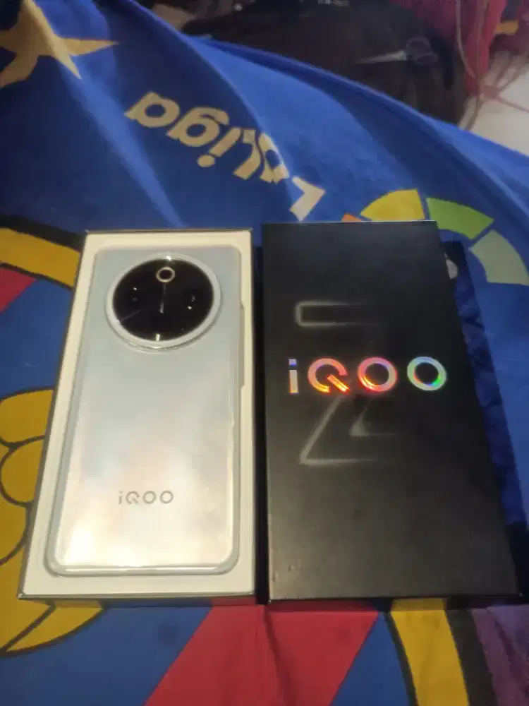 IQOO Z 105g 12/512 GB fullset