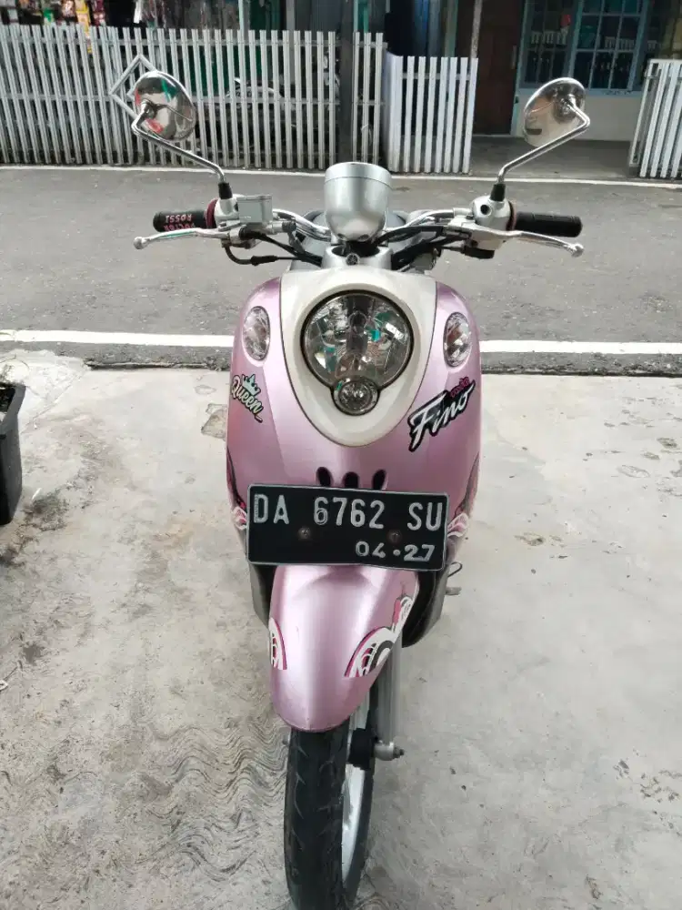 Yamaha fino pink