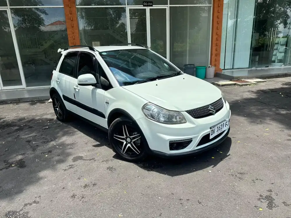 SX4 X-over RC1 2011 AT Asli Bali Original Terawat Low Km