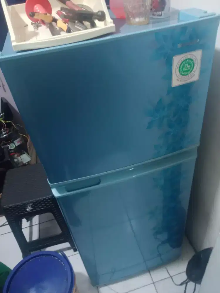 Kulkas 2 pintu Normal