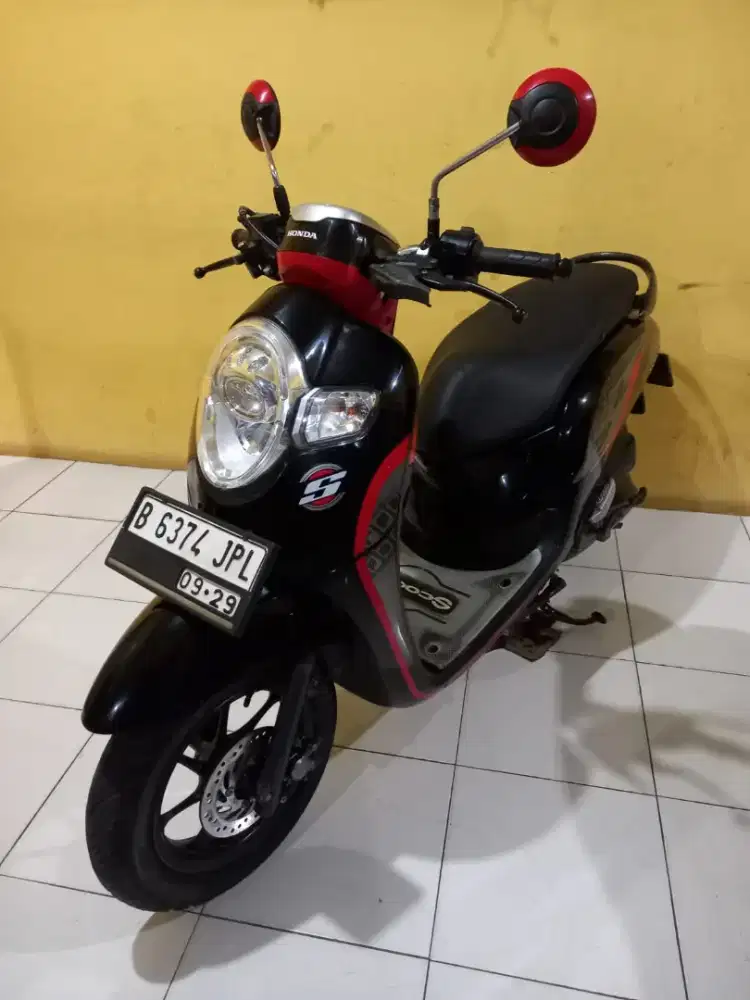 Scoopy 2019 km rendah