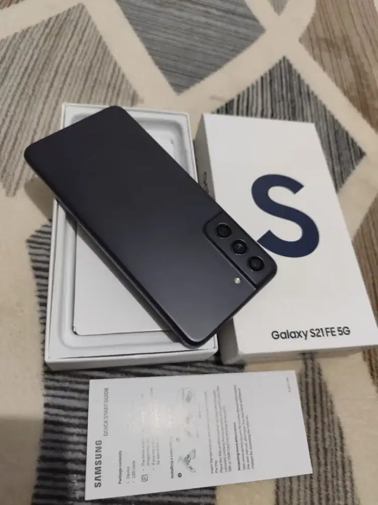 Samsung galaxy S21 FE 5G 8/256