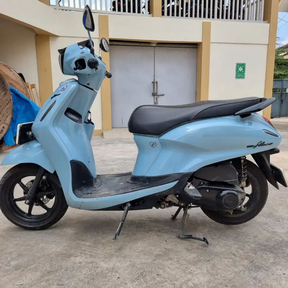 Yamaha Grand Filano Neo Hybrid