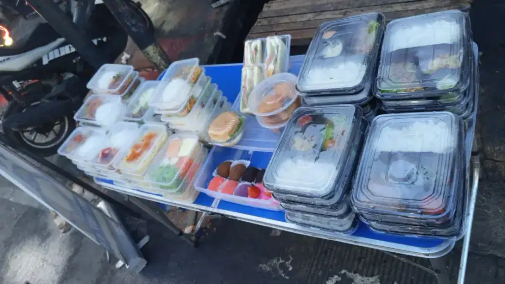 DIBUTUHKAN KARYAWAN BENTO