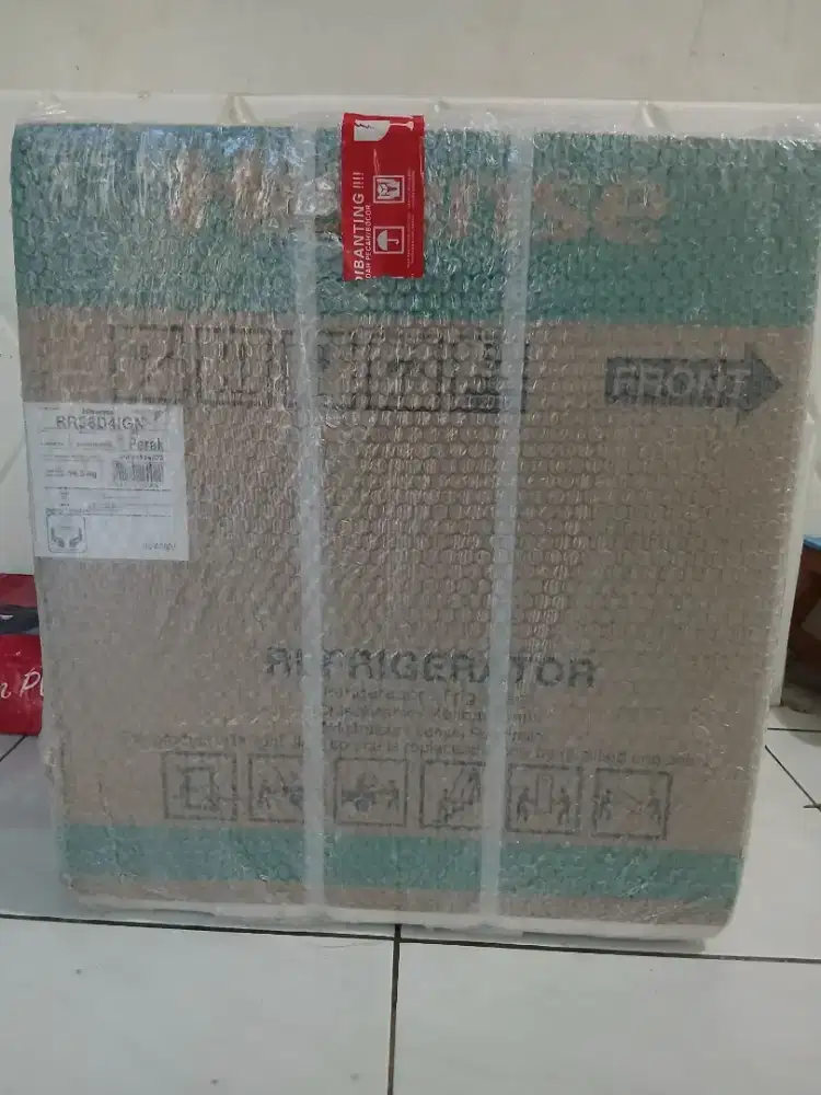 Hisense kulkas portable 1pintu