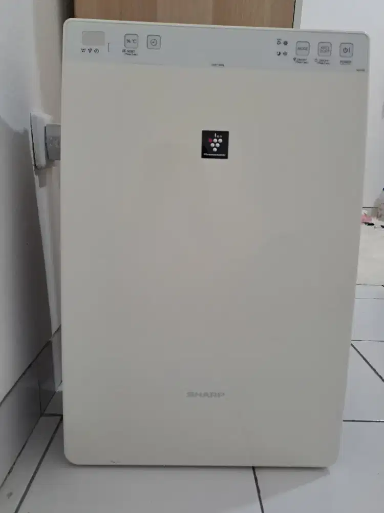 SHARP AIR PURIFIER KC-F-30Y-W