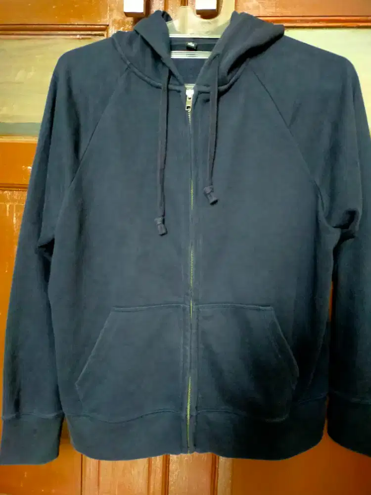 Hoodie Zipper Merk UNIQLO (Original Mulus)