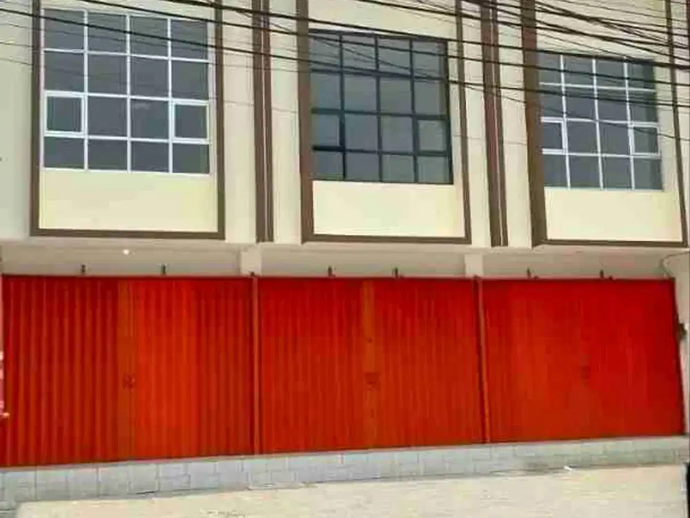 Dijual/Disewa
Ruko Gandeng 3 
Strategis Jalur Ramai 
Kemang Raya, Cilodong Depok 
Jawa Barat