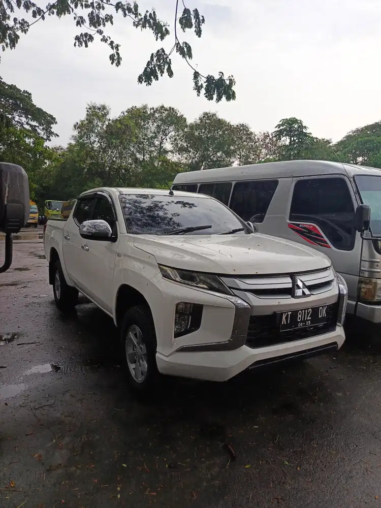 Triton 2019 2.4 L GLS Diesel 4x4