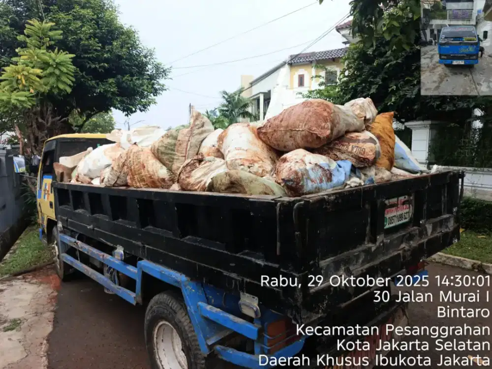 Jasa pengurugan dan buang puing tanah