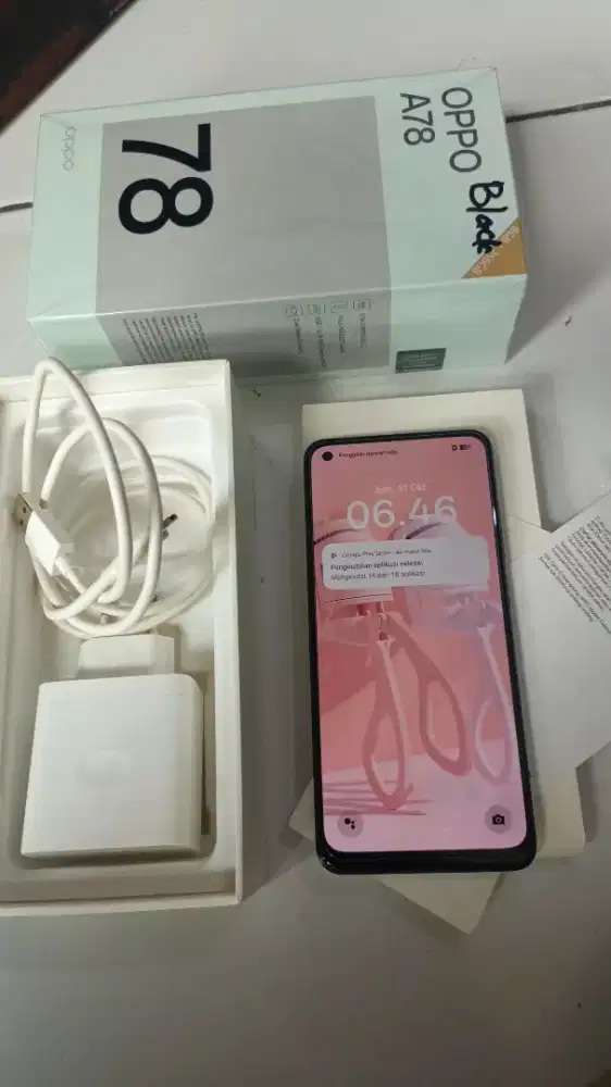 Jual hp oppo a78 ram8-256 pemakaian cewek.