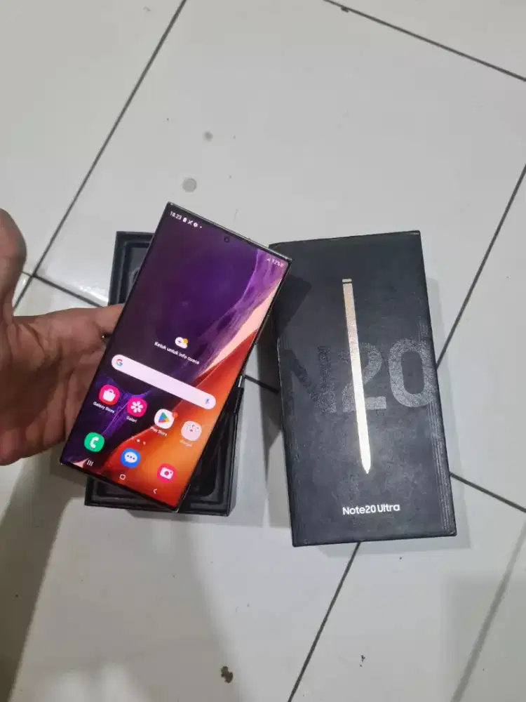 samsung note 20 ultra 5g..8/256
