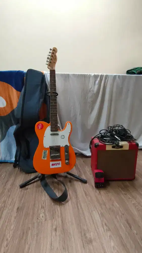 Gitar Squier tellecaster