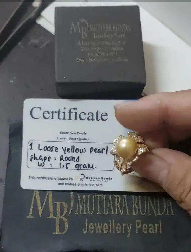 Murah cincin mutiara asli air laut dan ada memo sertifikat nya  cantik