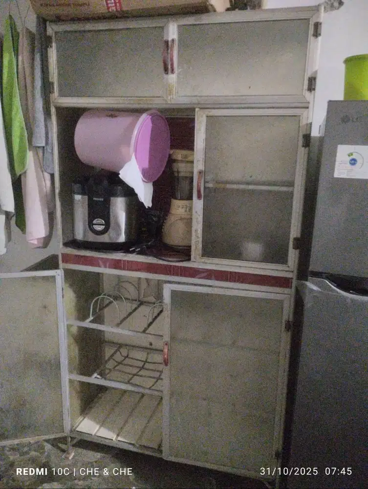 Rak piring alumunium kaca