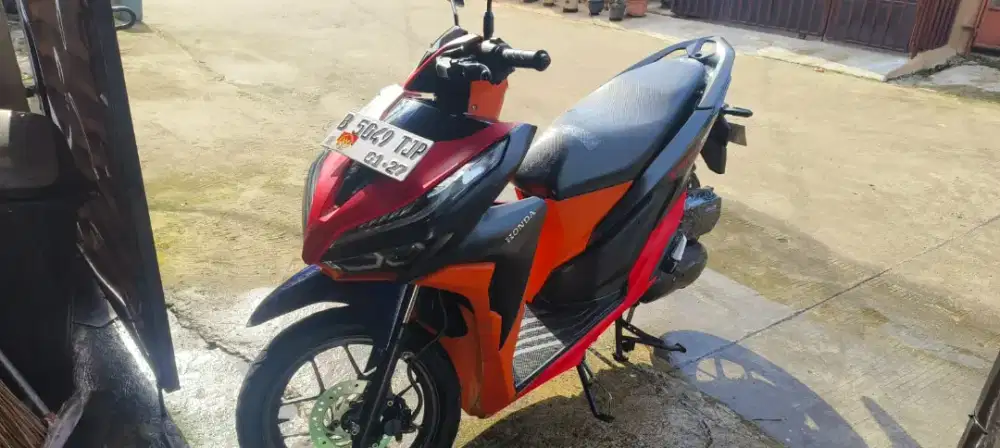 Honda vario 150 tahun 2021..mesin ok, key less