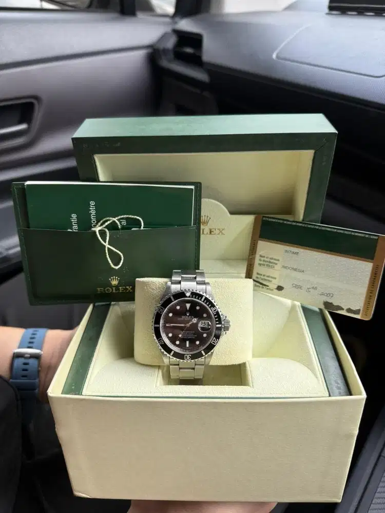 Rolex Submariner date black 40mm - Original 100%