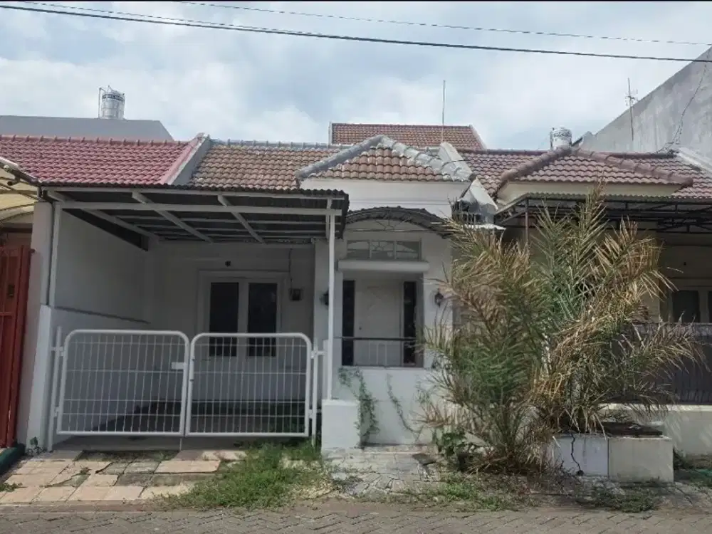 Rumah Pantai Mentari STRATEGIS