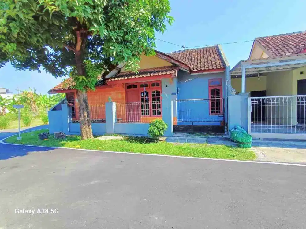 Rumah Murah Luas 101 di Lingkungan Perumahan Gawanan Colomadu Karanganyar (TN)